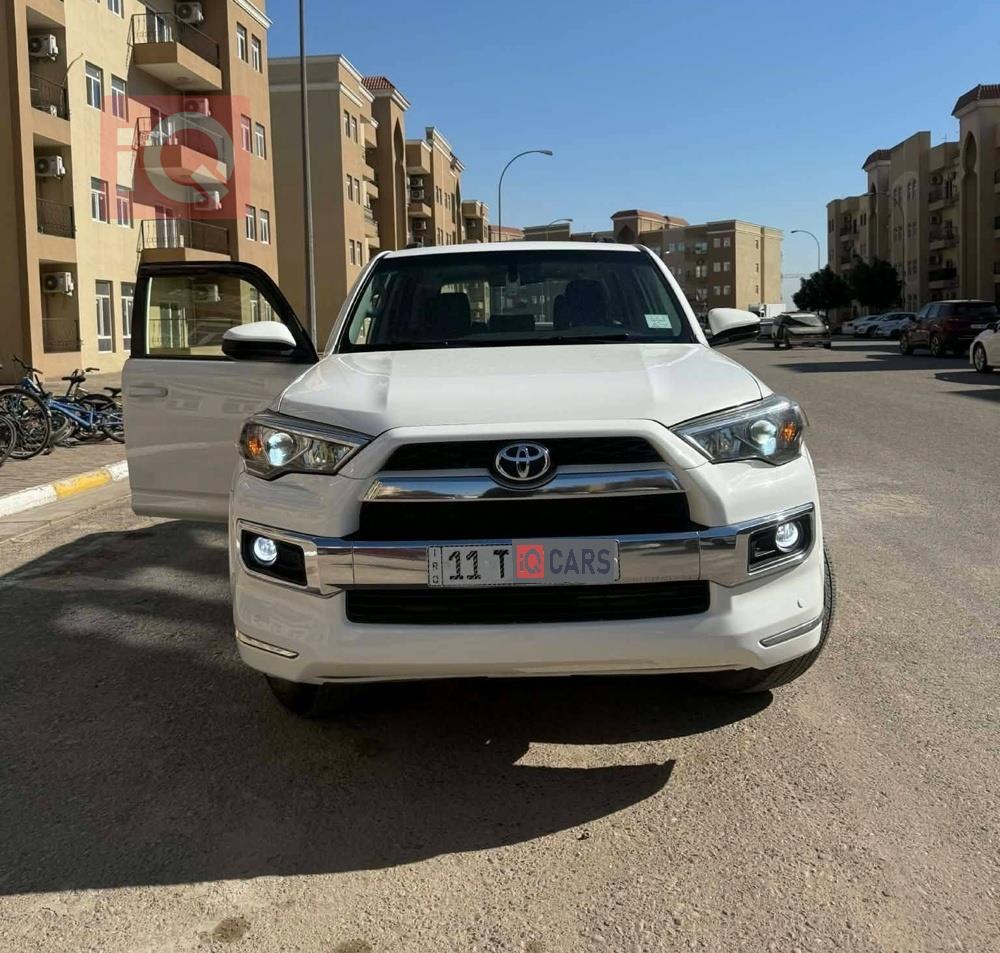 تۆیۆتا 4رەنەر